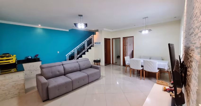 Casa à venda | 140m2 | 3 dormitórios ( 3 Suítes ) | 2 vagas  Vila augusta!