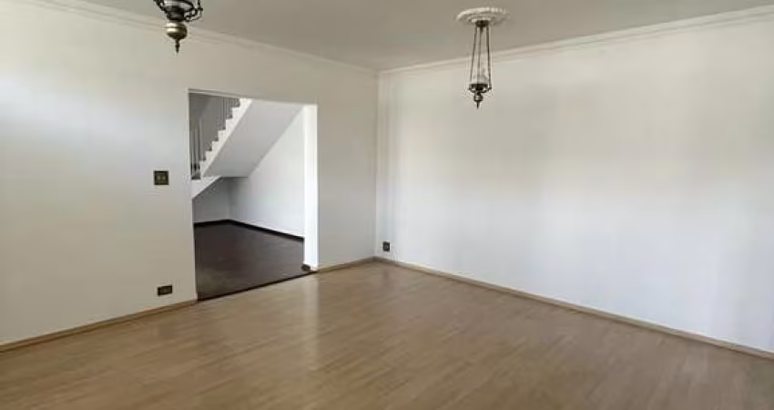 Casa com 3 dormitórios para alugar, 223 m² por R$ 4.106,35/mês - Centro - Itu/SP