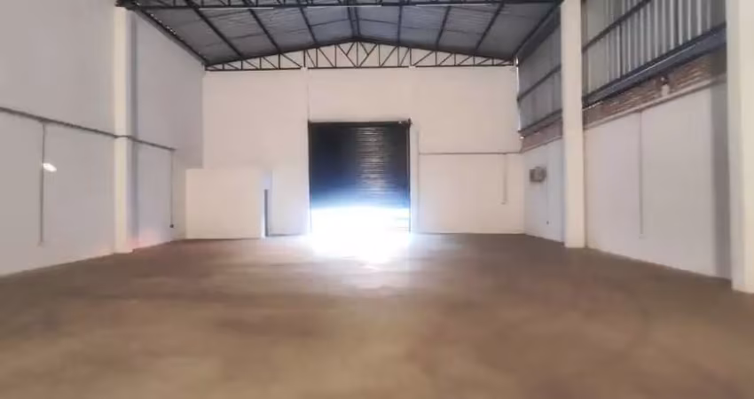 Barracão para alugar, 360 m² por r$ 8.082,00/mês - jardim dos ipês - itu/sp