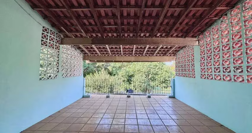 Casa com 3 dormitórios para alugar, 180 m² por r$ 2.300,00/mês - vila roma - itu/sp