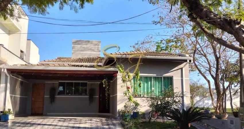 CASA TERREA COM TRÊS SUITES A VENDA NO BAIRRO CASCATA- COND. CAMPOS DO CONDE - PAULÍNIA SP
