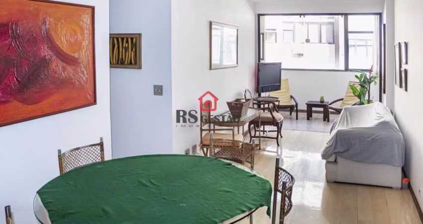 Conforto e Estilo na Barra: Apartamento 2Q com Suíte!