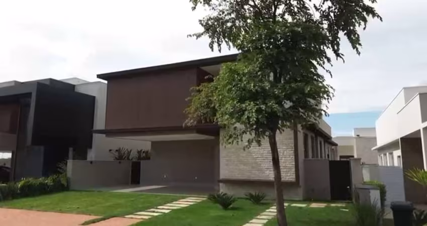 Casa em Condomínio para Venda em Uberlândia, Granja Marileusa, 4 dormitórios, 3 suítes, 5 banheiros, 4 vagas
