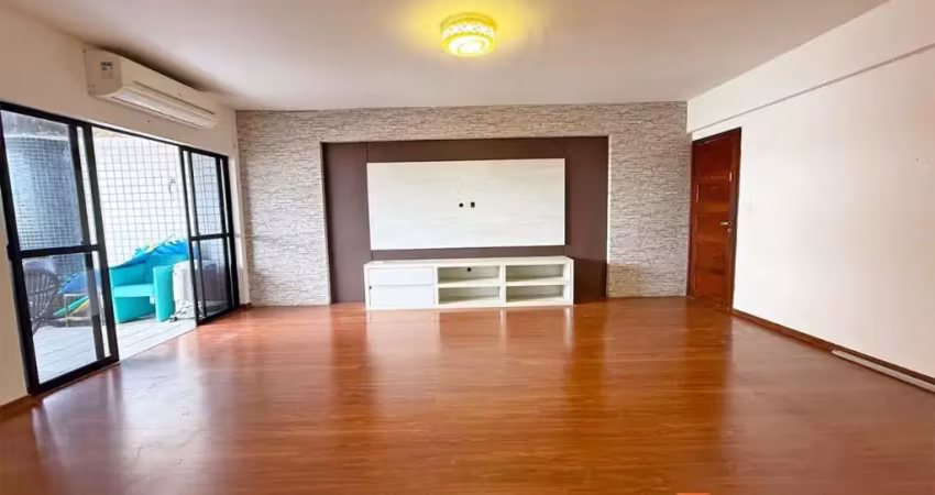 Apto com 220 m2 - 4 quartos (2 suítes) - Sales Correia - Barro Vermelho - 2 vagas