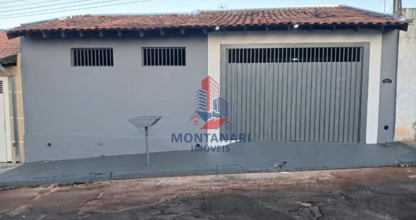 Casa para venda com 200 m² e 3 quartos em Núcleo Habitacional Mary Dota, Bauru - SP