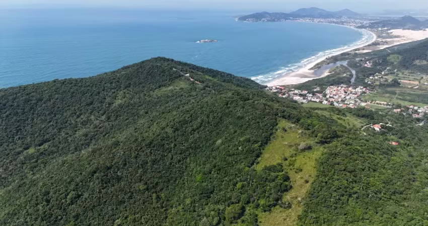 Área privilegiada com vista para o mar, praia do siriú, garopaba - sc