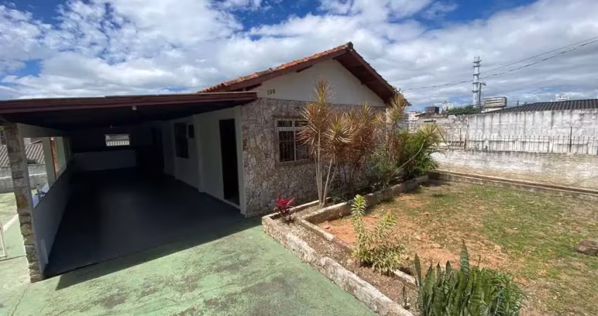Casa com 3 quartos para alugar na Rua Professor Clementino de Brito, 196, Capoeiras, Florianópolis
