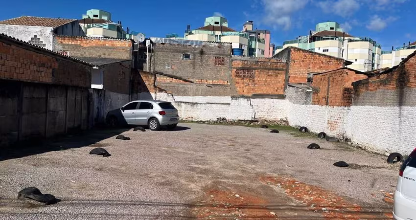 Terreno à venda na Rua Leonel Dutra, 73, Abraão, Florianópolis