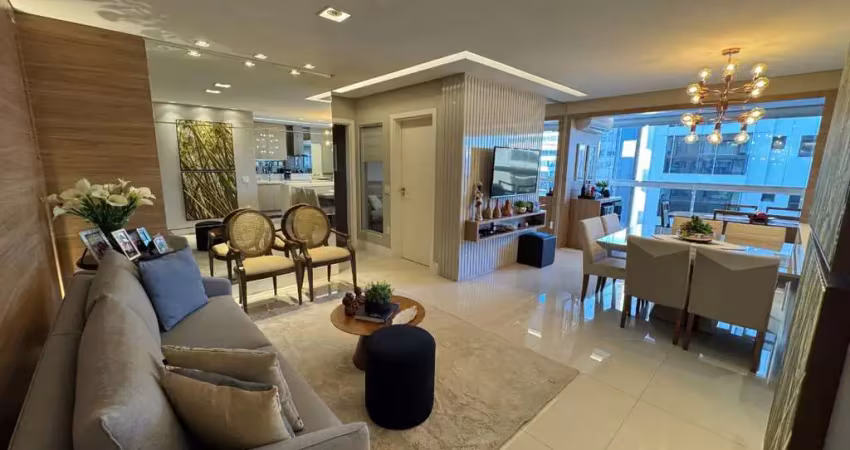 Apartamento com 3 quartos à venda na Rua Brasilpinho, 261, Kobrasol, São José