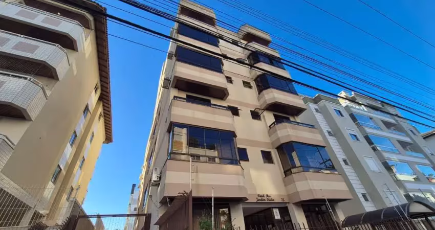 Cobertura com 3 quartos para alugar na Rua Bias Peixoto, 75, Abraão, Florianópolis