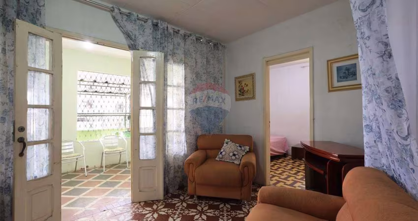 Casa com 03 quartos em Casa Amarela - Recife - PE