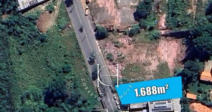 Terreno para venda tem 1688 metros quadrados - Taubaté - SP
