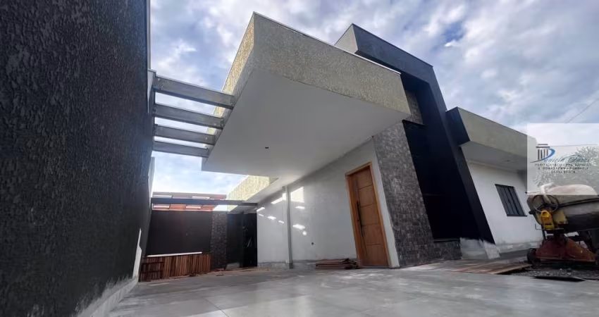 Casa com Deck e Spa/Hidro