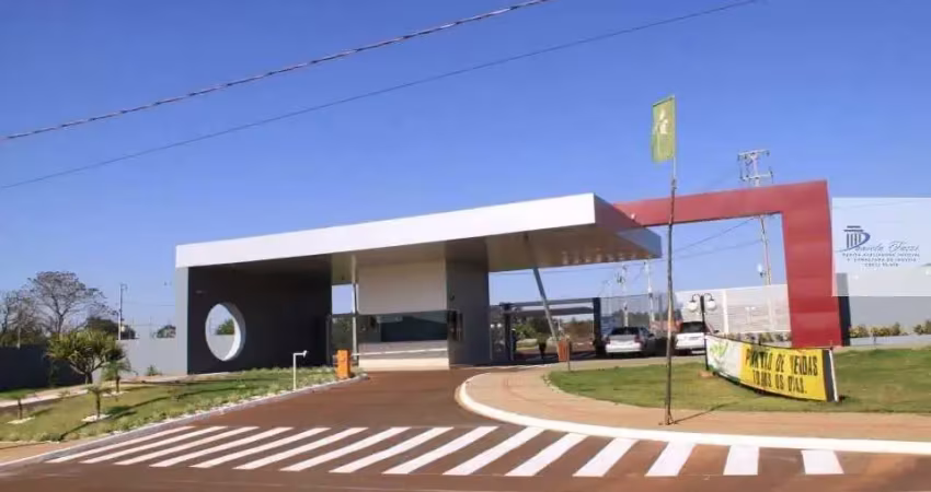 Terreno à venda na Rua Pioneiro Carlos Bulla, Jardim Paraíso, Maringá