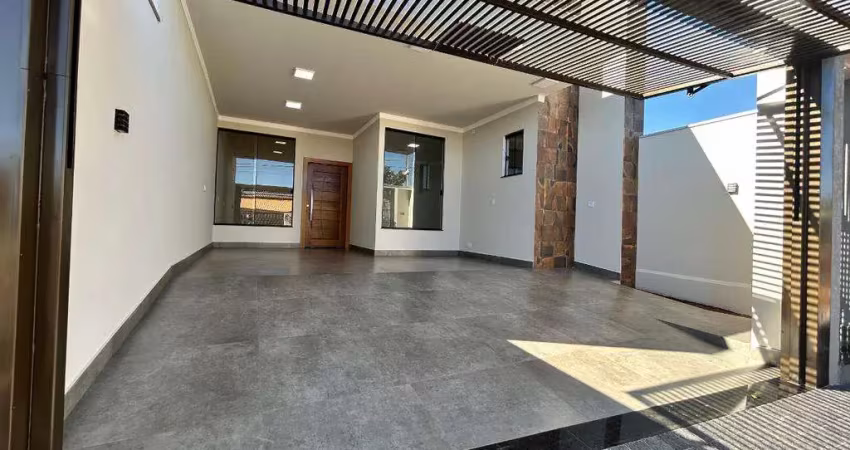 Casa com 3 quartos à venda no Centro, Marialva 