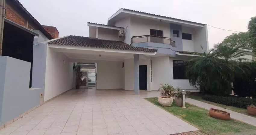 Casa com 4 quartos à venda na Zona 08, Maringá 