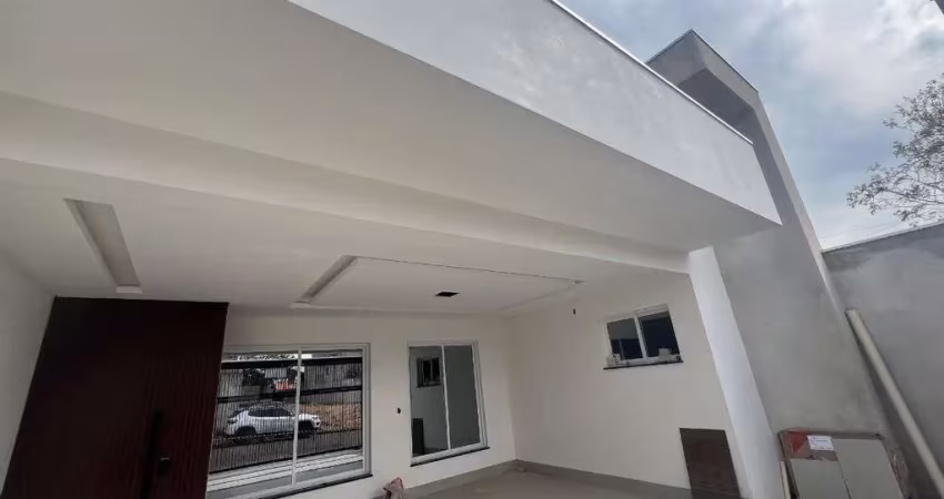 Casa à venda em marialva, centro, com 3 quartos, com 124 m²