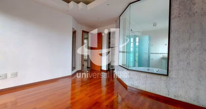 Casa com 3 quartos à venda, 250 m² por R$ 940.000 - Alto dos Pinheiros - Juiz de Fora/MG