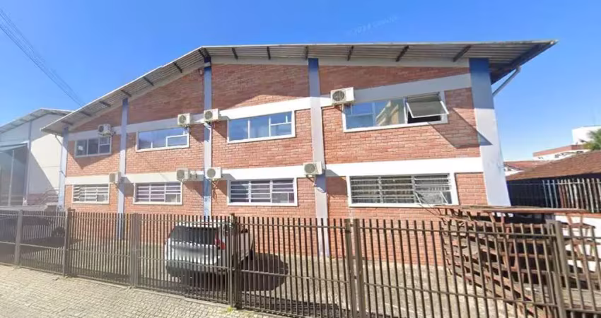 Aluguel de galpão 700 m² | bairro costa e silva | ideal para depósito | igreja | academia
