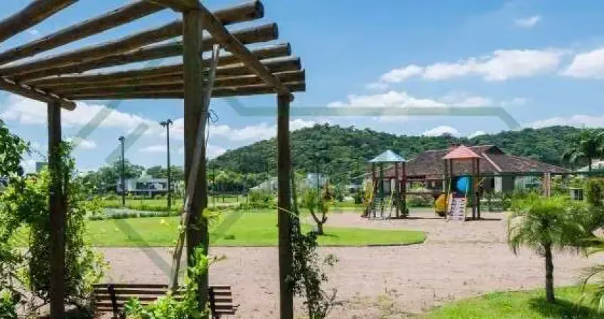 Terreno no condomínio fechado royal garden | pirabeiraba | 597 m²