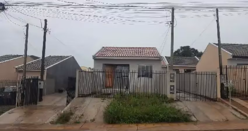 Oportunidade!! Casa 02 dormitórios, valor diferenciado. VENDA ABAIXO DO VALOR DE MERCADO!