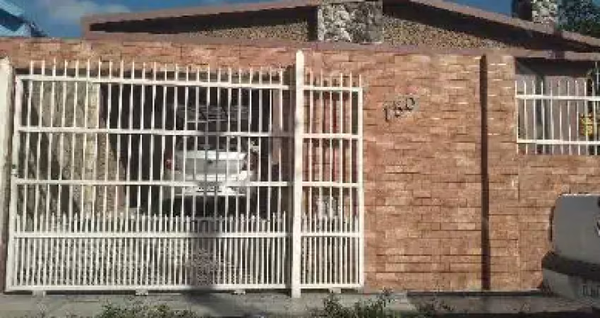 Oportunidade!! Casa 03 dormitórios, valor diferenciado. VENDA ABAIXO DO VALOR DE MERCADO!