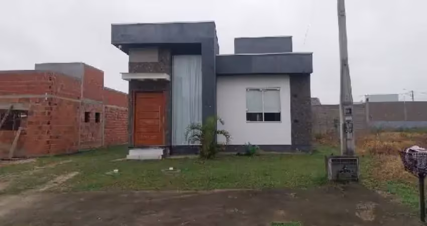 Oportunidade!! Casa 02 dormitórios, valor diferenciado. VENDA ABAIXO DO VALOR DE MERCADO!