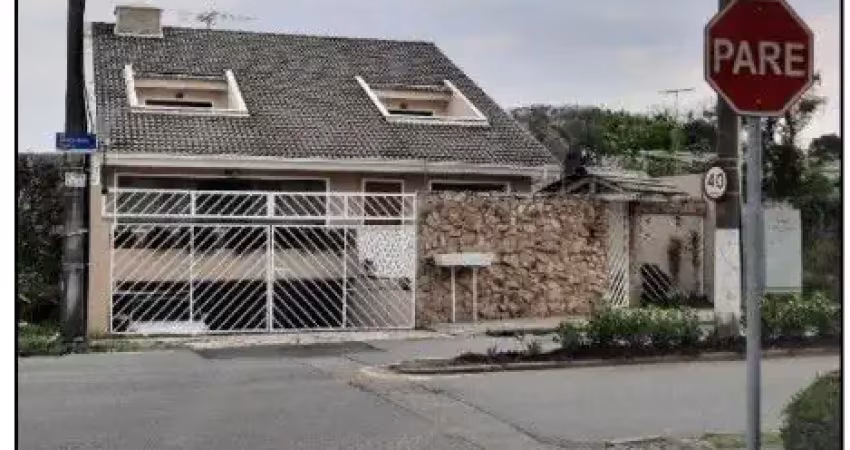 Oportunidade!! Casa 03  dormitórios, valor diferenciado. VENDA ABAIXO DO VALOR DE MERCADO!
