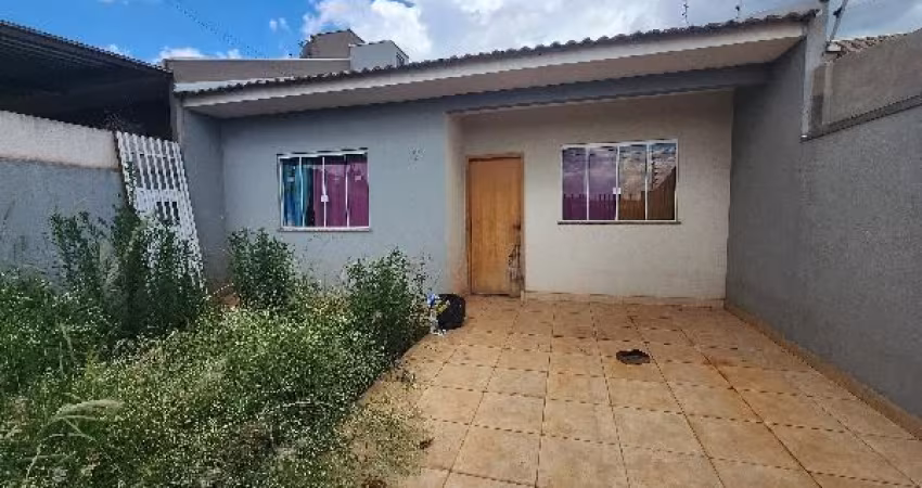 Oportunidade!! Casa 02 dormitórios, valor diferenciado. VENDA ABAIXO DO VALOR DE MERCADO!