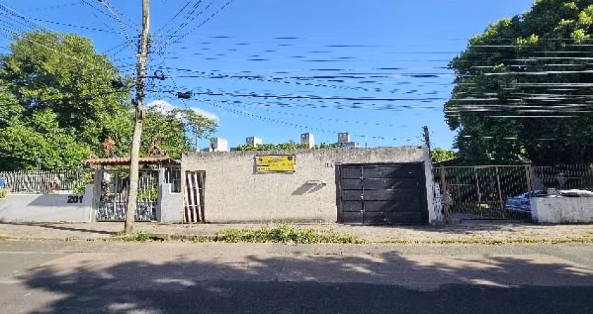 Oportunidade!! Casa 02 dormitórios, valor diferenciado. VENDA ABAIXO DO VALOR DE MERCADO!