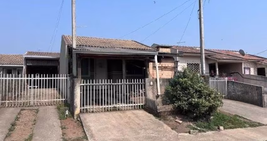Oportunidade!! Casa 02 dormitórios, valor diferenciado. VENDA ABAIXO DO VALOR DE MERCADO!