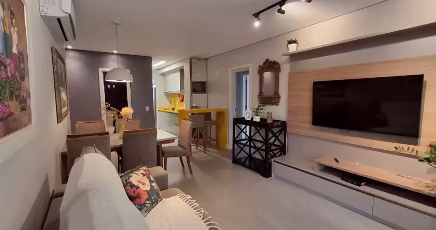 Apartamento à venda com 03 dormitórios no centro de florianópolis sc.