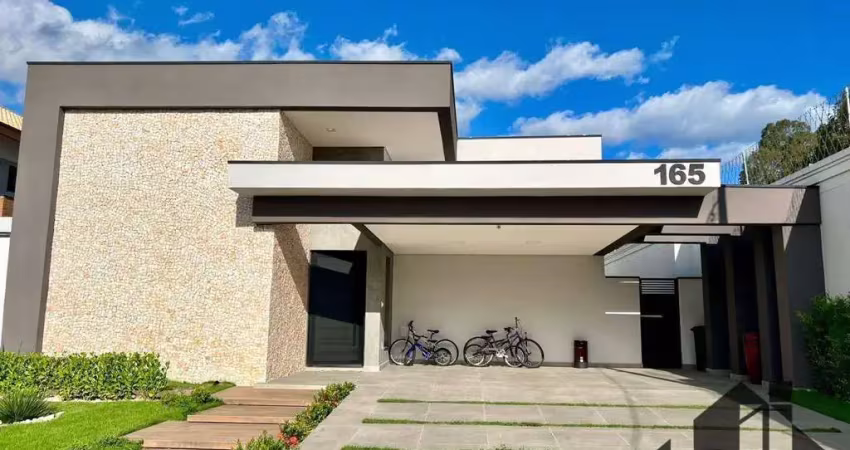 Casa com 3 dormitórios à venda, 200 m² por R$ 1.990.000,00 - Condomínio Terras de San Marco - Taubaté/SP