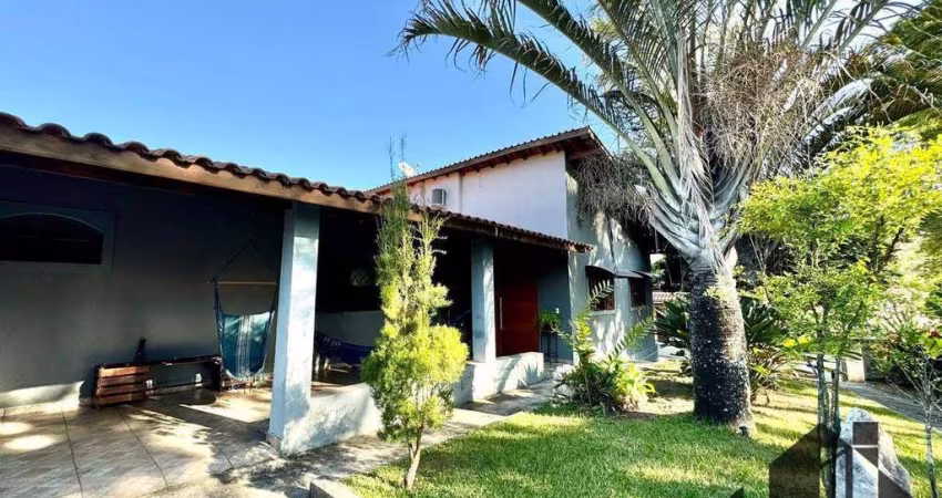 Chácara com 3 dormitórios à venda, 4250 m² por R$ 2.300.000,00 - Barreiro - Taubaté/SP