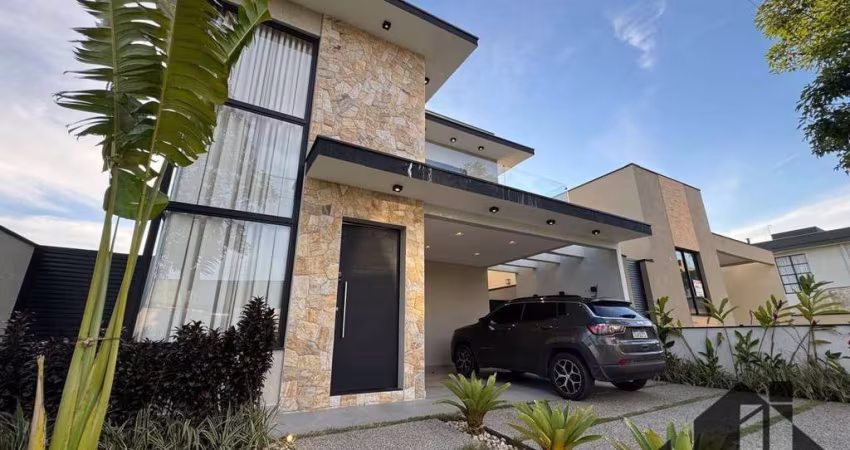 Casa com 3 dormitórios à venda, 214 m² por R$ 1.420.000,00 - Condominio Cataguá Way - Taubaté/SP