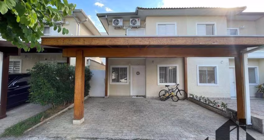 Casa com 3 dormitórios à venda, 130 m² por R$ 620.000 - Village Tempus - Taubaté/SP
