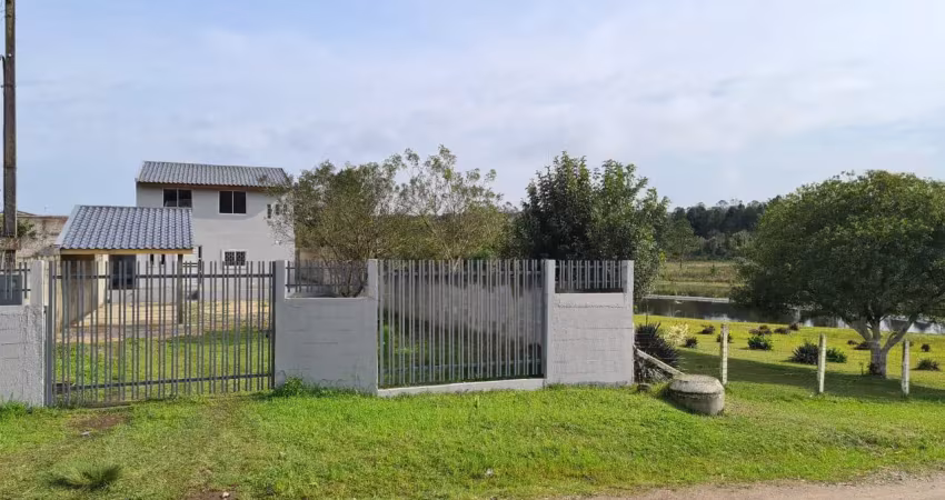 Sobrado com amplo terreno - todo regularizado - pronto para financiamento