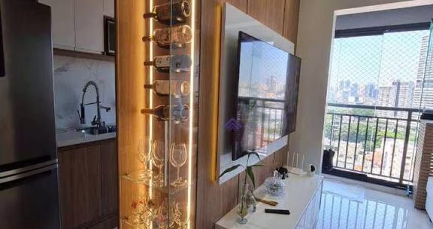 Apartamento com 2 dormitórios à venda, 48 m² com 1 vaga coberta e livre
