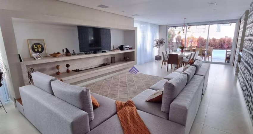 Sobrado com 4 dormitórios à venda, 380 m² por R$ 4.990.000,00 - Cidade São Francisco - São Paulo/SP