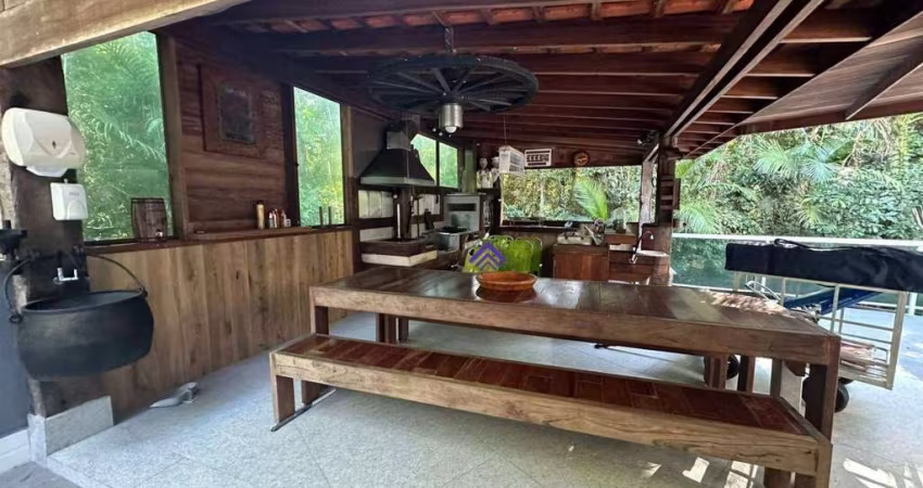 CASA A VENDA EM CONDOMINIO NO LITORAL NORTE PAULISTA - GUARATUBA II - BERTIOGA - SÃO PAULO