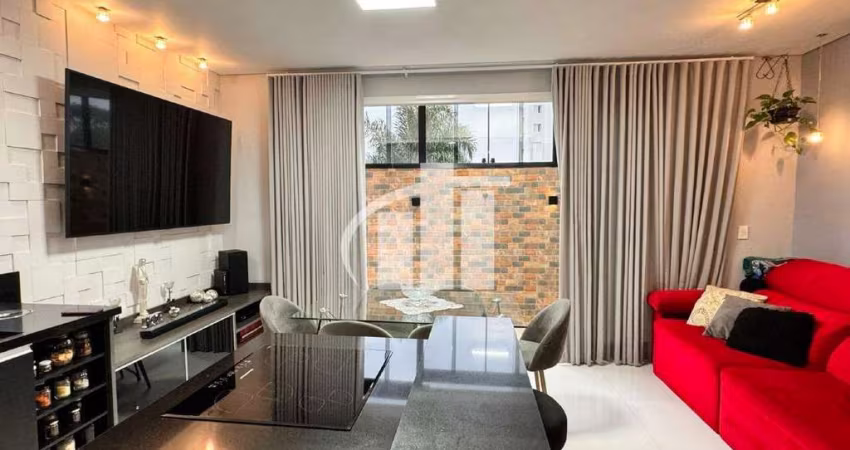 Casa de condomínio, móveis modernos semi mobiliado, 3 quartos (1 suíte), 3 vagas a venda localizado em Presidente Altino - Osasco/SP.