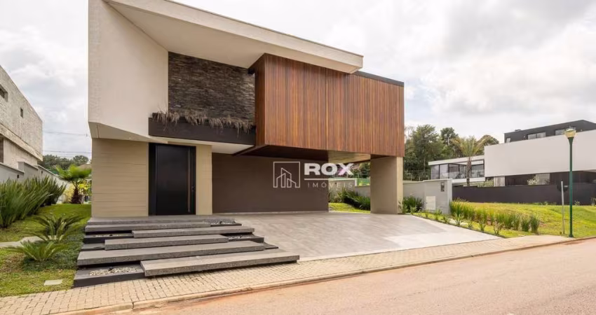 Casa de Condomínio com 4 Suites e 7 banheiros à Venda, 545 m² por R$ 5.700.000