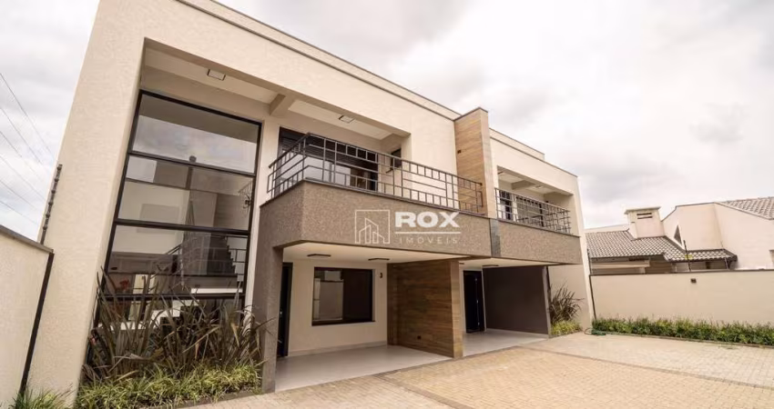 Sobrado com 3 quartos à venda, 156 m² - Santa Felicidade, Curitiba/PR