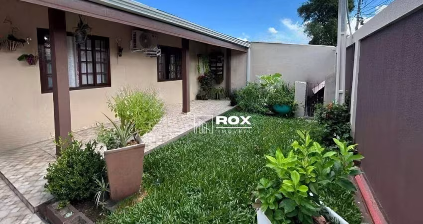 Casa térrea com 3 quartos à venda, 120 m² por R$ 535.000 - Capão da Imbuia - Curitiba/PR
