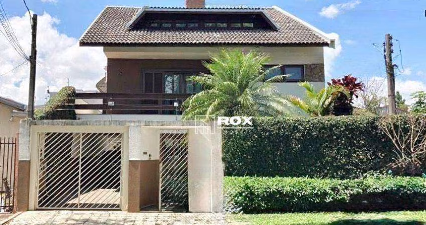 Casa triplex com 3 quartos para alugar, 210 m² por R$ 7.000/mês - Uberaba - Curitiba/PR