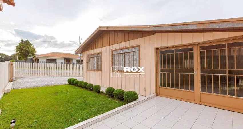 Casa térrea com 3 quartos à venda por R$ 750.000 - Pinheirinho, Curitiba/PR