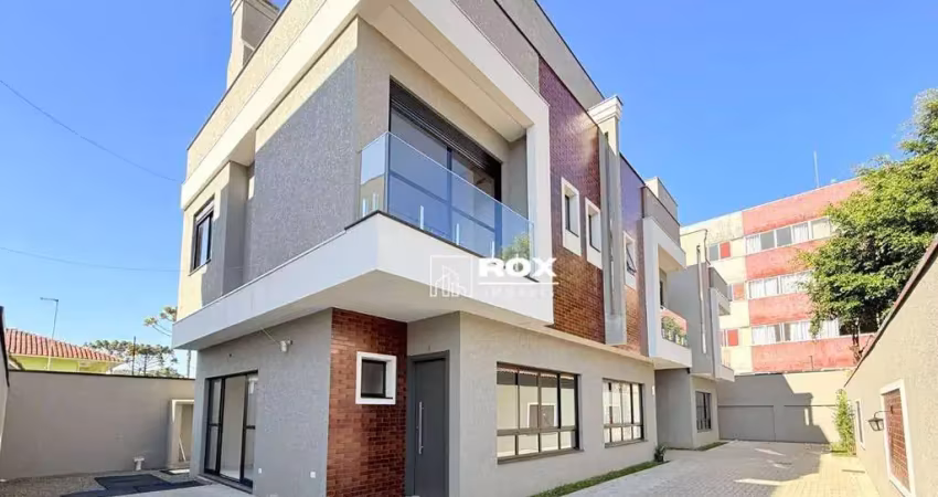Sobrado de Alto Padrão com 3 quartos à venda, 159 m² por R$ 899.000 - Água Verde, Curitiba/PR