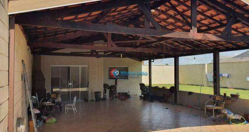 Casa com 2 dormitórios à venda, 200 m² por R$ 460.000,00 - Jardim Adelaide - Hortolândia/SP