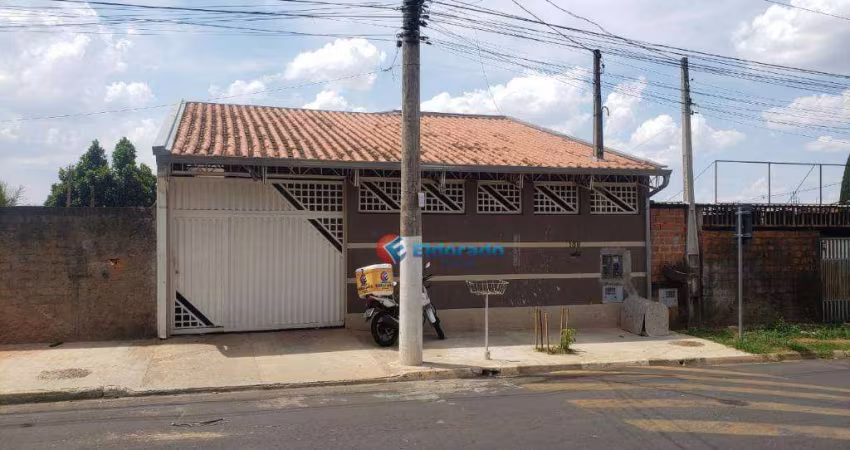 Casa com 4 dormitórios à venda, 305 m² por R$ 980.000,00 - Loteamento Adventista Campineiro - Hortolândia/SP