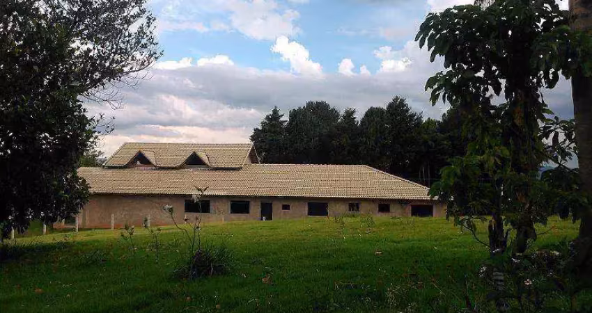 Casa com 4 quartos, 400 m² por r$ 980.000 - jardim mirante - águas de lindóia/sp